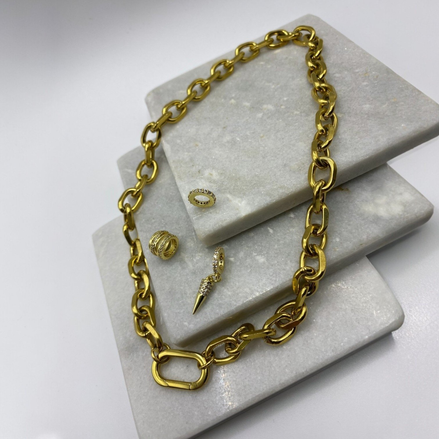 2025/11/1000074420.jpg chunky link cz