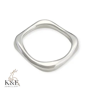 open chuncky flat ring