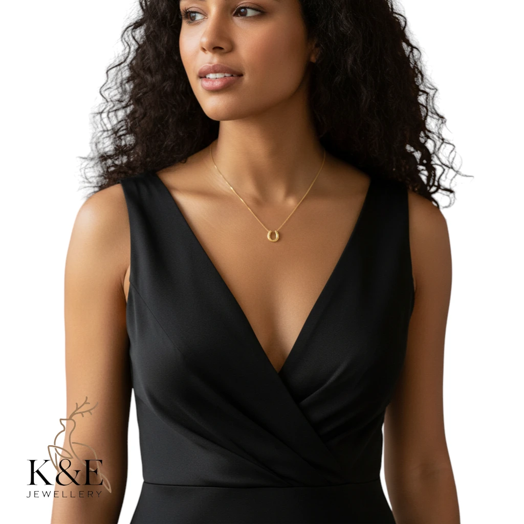 aurelia crown pendant necklace gold